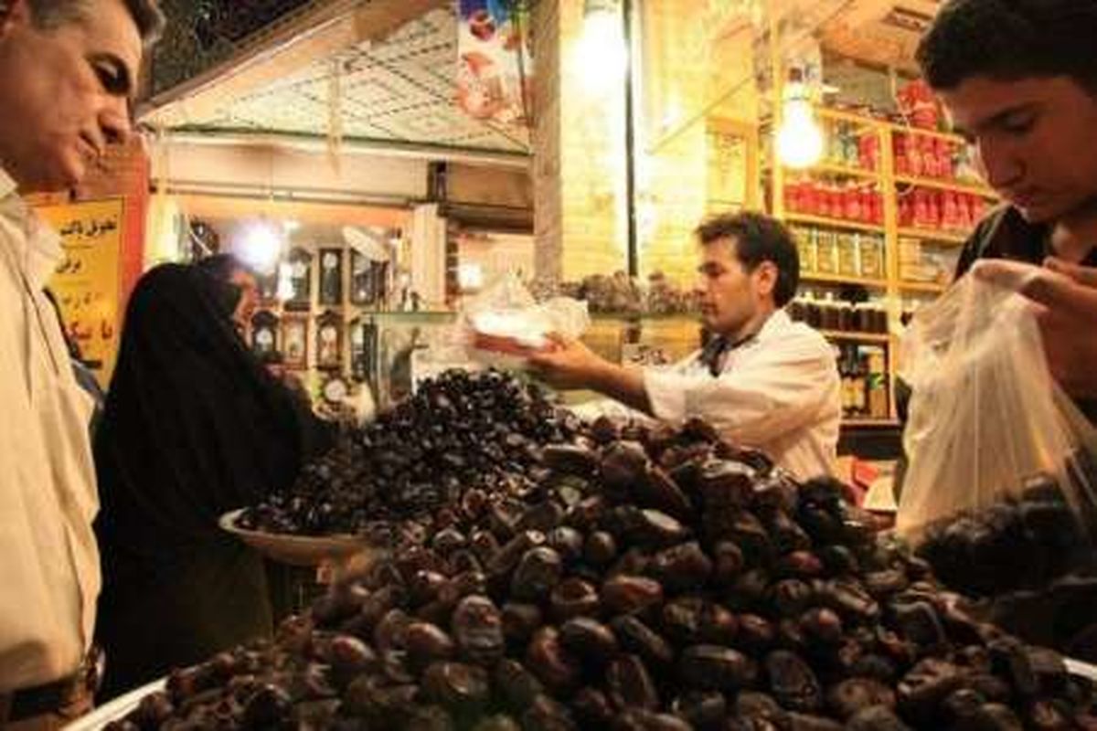 آغاز طرح پایش بازار ماه رمضان در قم 