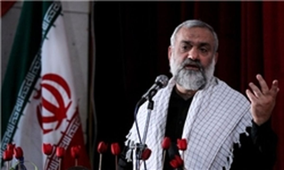 هیچ حجتی برای سازش با دشمن نداریم
