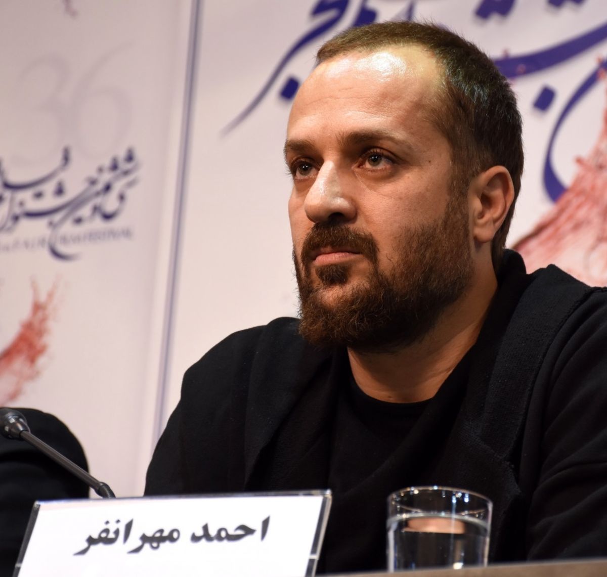 احمد مهرانفر  با «همه چیز درباره‌ی آقای ف» به تئاتر بازگشت