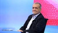 سخنرانی پزشکیان با تصویری پس زمینه شهدای جنگ 12 روزه با حجاب اختیاری !+ عکس