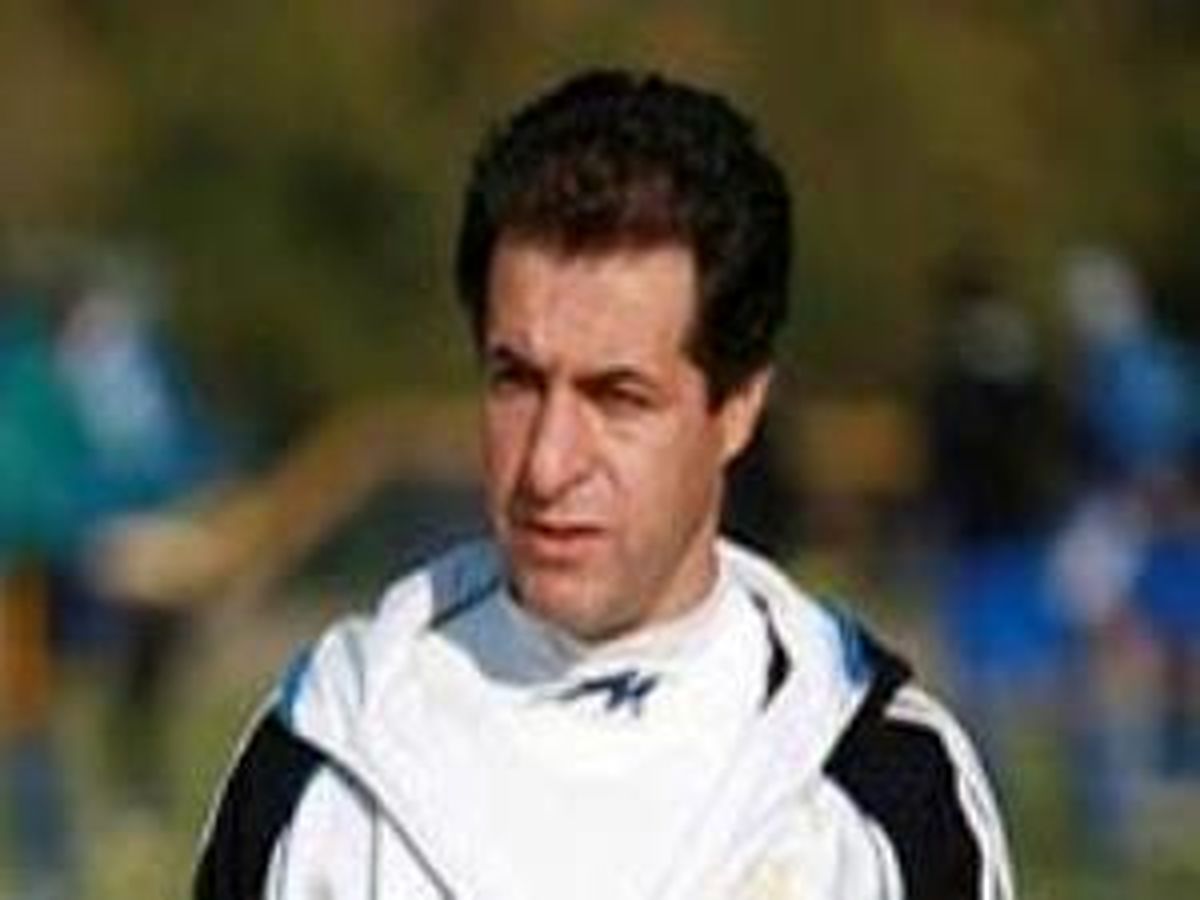 حمایت ستاره فوتبال از منصوریان