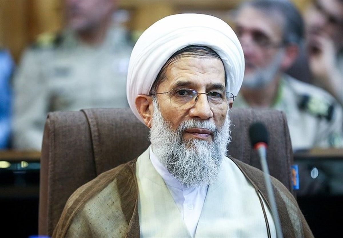 دانشجویان باید پرچم‌دار مقابله با جنگ نرم باشند