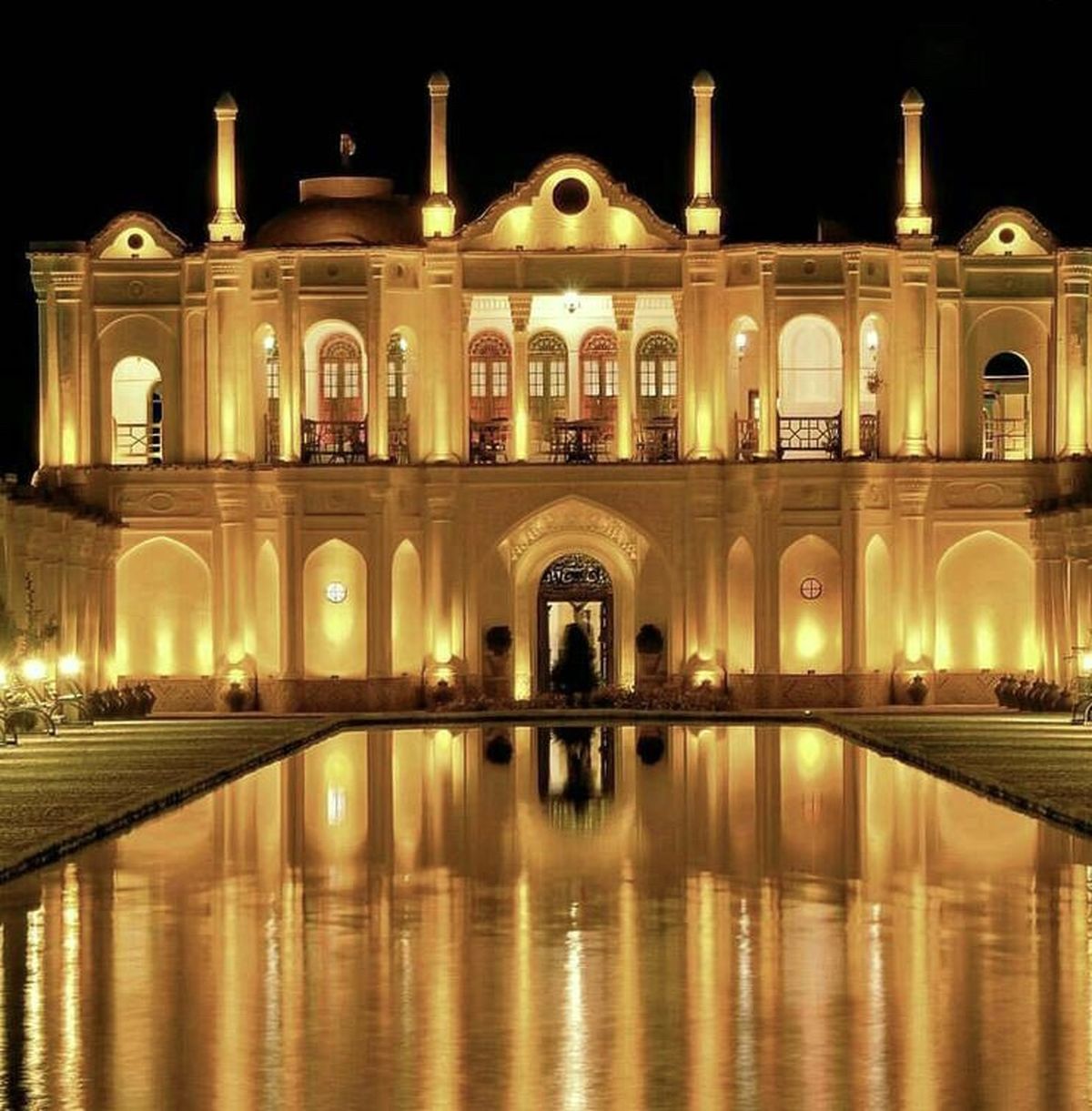 عمارتی رویایی در کرمان