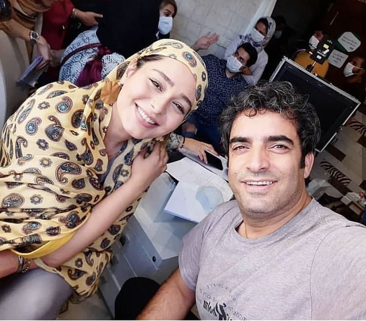 سانیا سالاری در کنار کارگردان دل + عکس