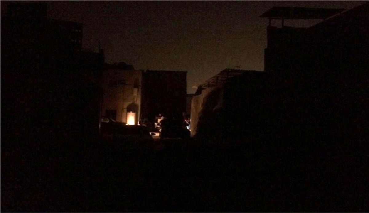 عربستان برای دومین روز برق منطقه شیعه نشین را قطع کرد