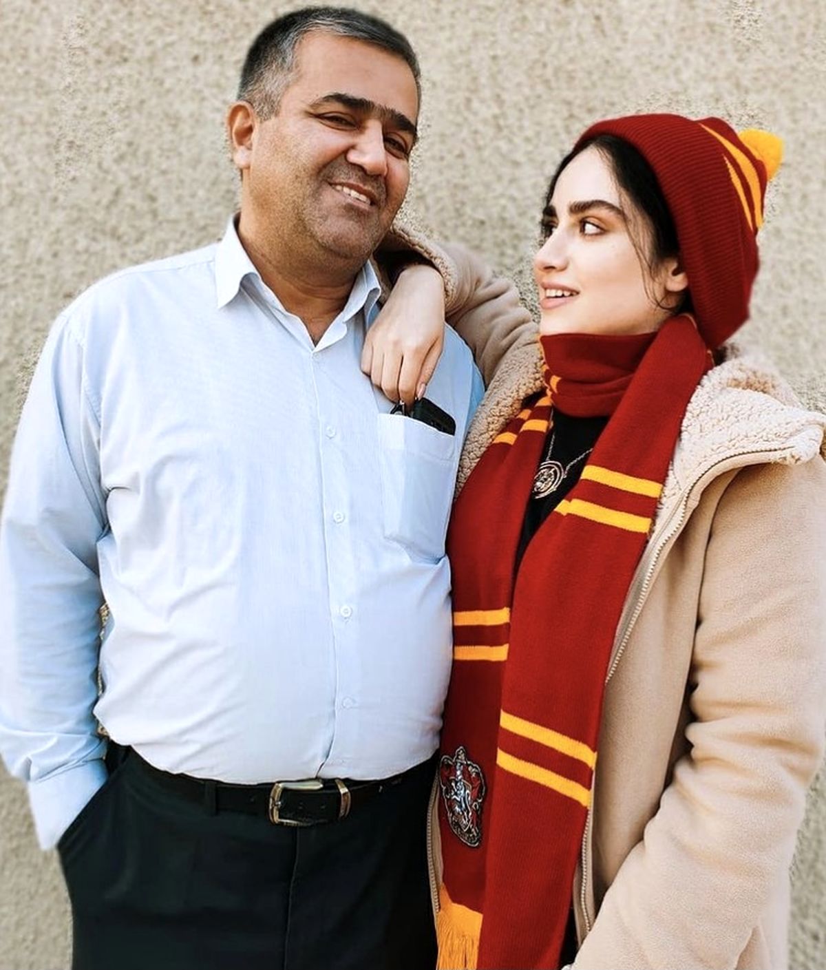 خانم بازیگر جوان در کنار پدرش + عکس