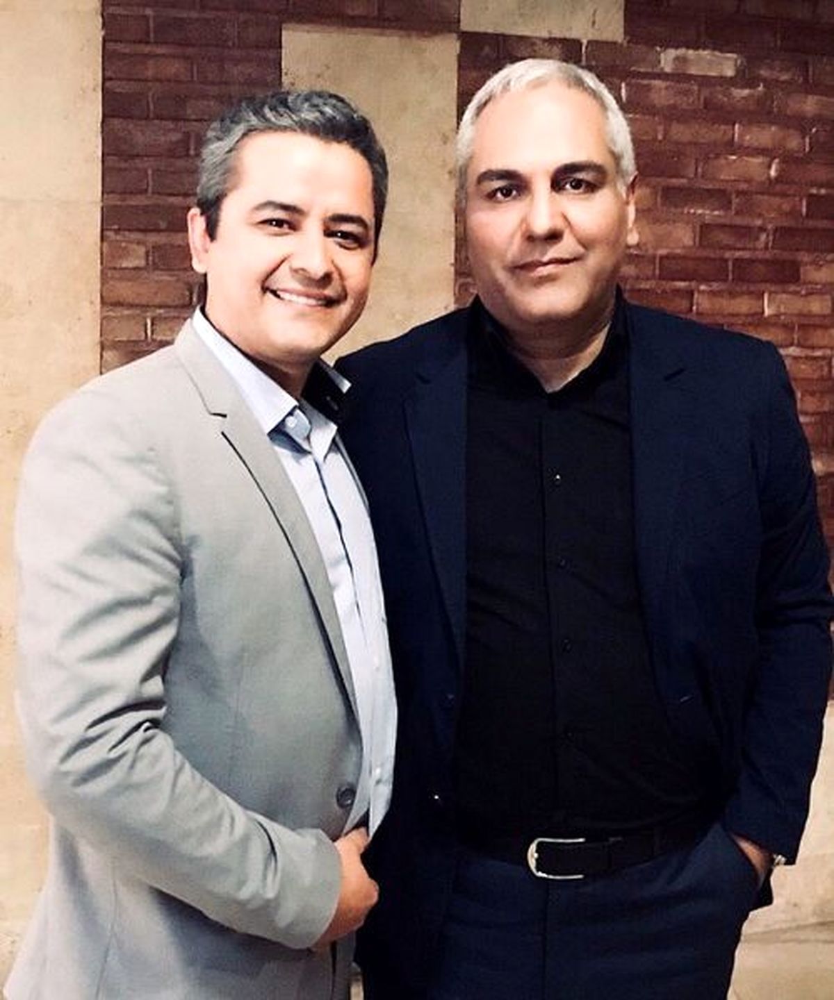 مجری خوش صدای تلویزیون در کنار مهران مدیری + عکس