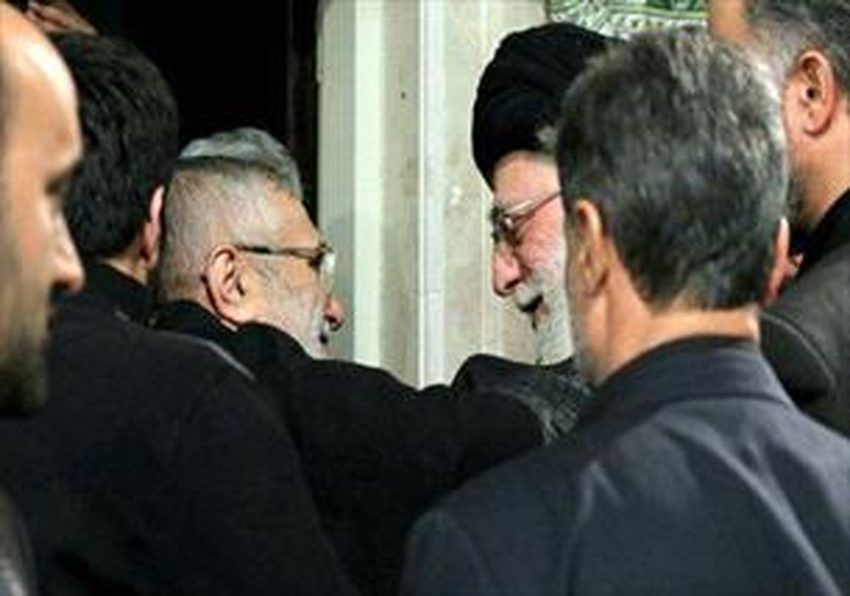  پیام تسلیت رهبر انقلاب در پی درگذشت والده حاج منصور ارضی
