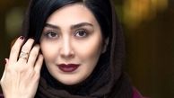 خانم بازیگر لب دریا با ظاهری خاص+عکس
