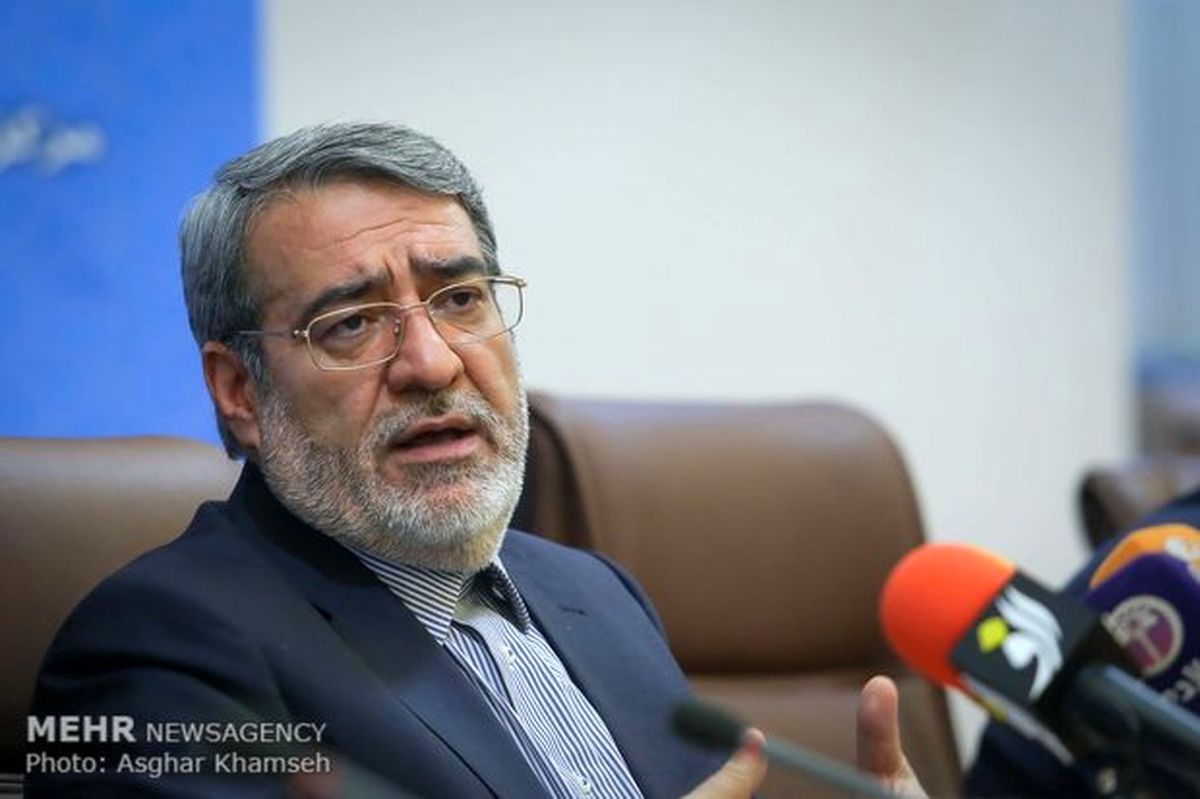 وزیر کشور براهمیت صیانت ازآرامش جامعه وارتقاء معیشت مردم تأکیدکرد