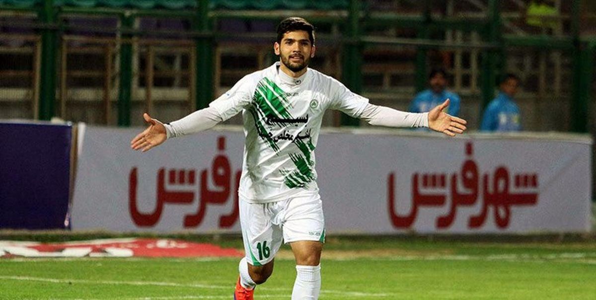 هافبک ذوب آهن با استقلال به توافق رسید