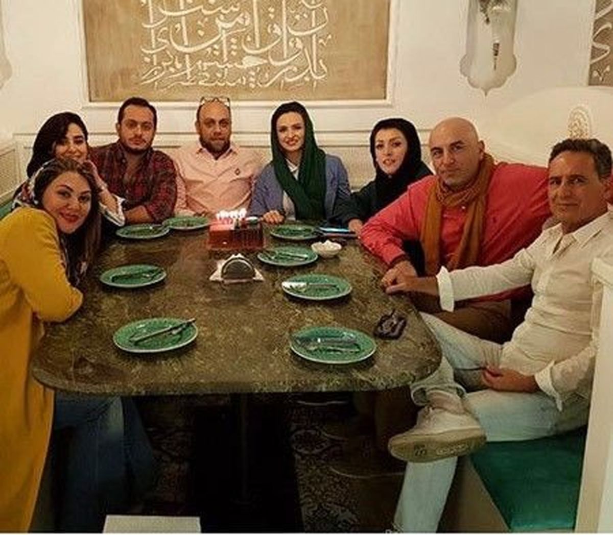 رستوران گردی خانوادگی گلاره عباسی و لاله اسکندری +عکس