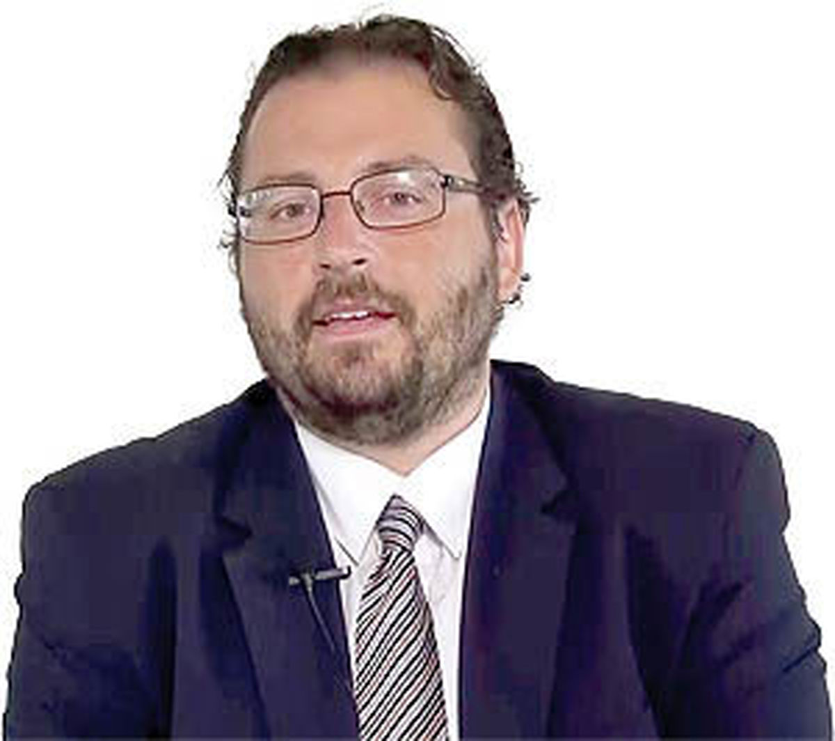 توسعه تکنولوژی، پیامدهای عمده‌ای بر بازار کار دارد