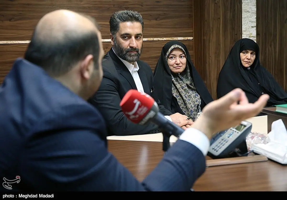 هیچ سندی مبنی بر شهادت دیپلمات‌ها وجود ندارد