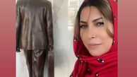 عکس رو به دیواری فریبا نادری 