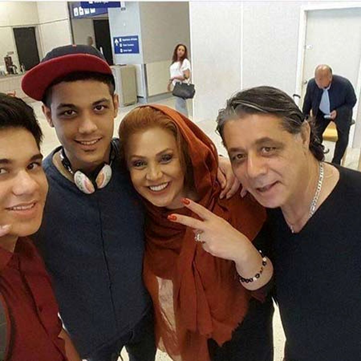 نسرین مقانلو برای دیدن فرزندانش به تگزاس رفت 