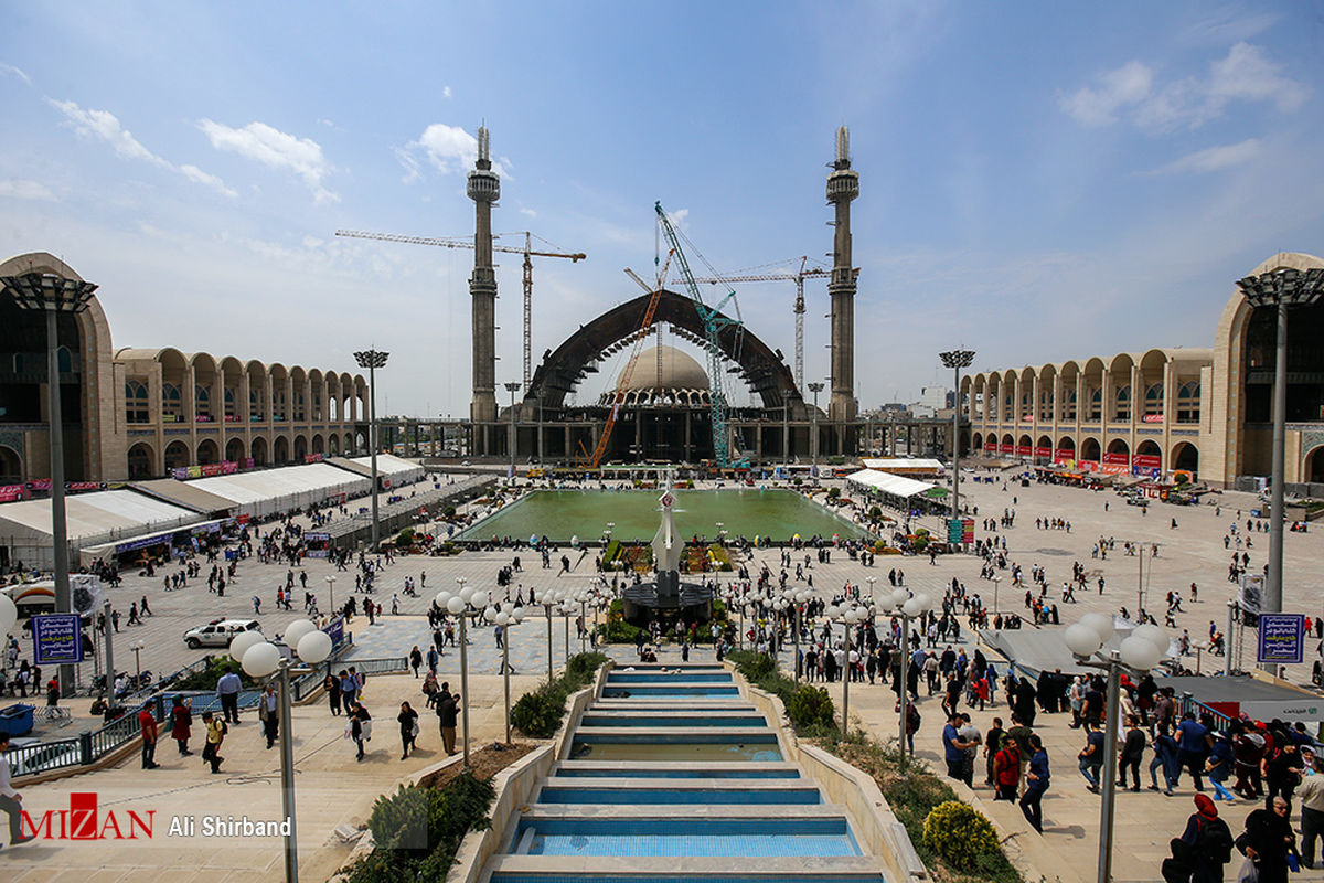 کاسبان  کتاب در نمایشگاه
