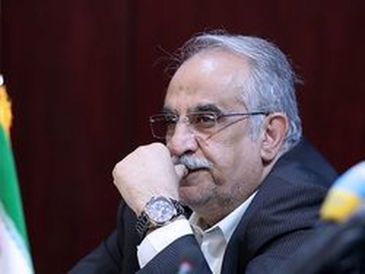 وزیر اقتصاد ایران ترند کشور‌های عربی شد