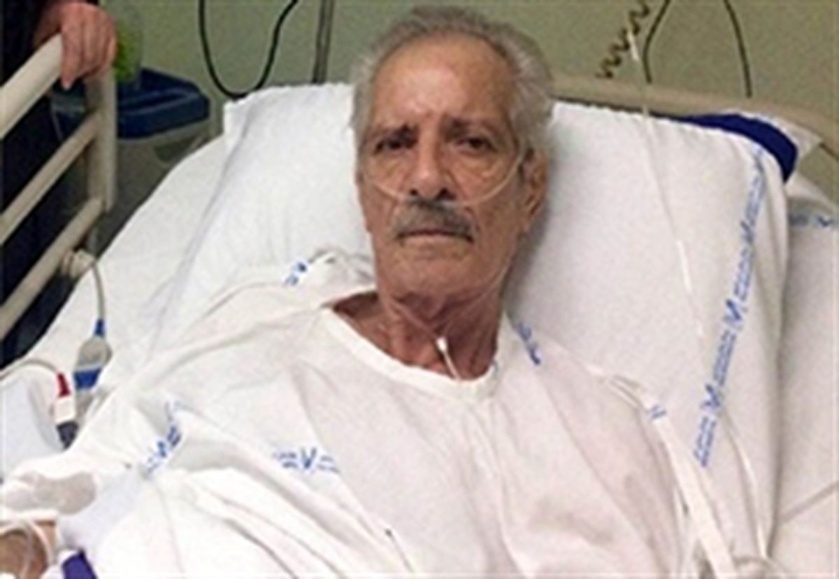 منصور پورحیدری بار دیگر به ICU منتقل شد