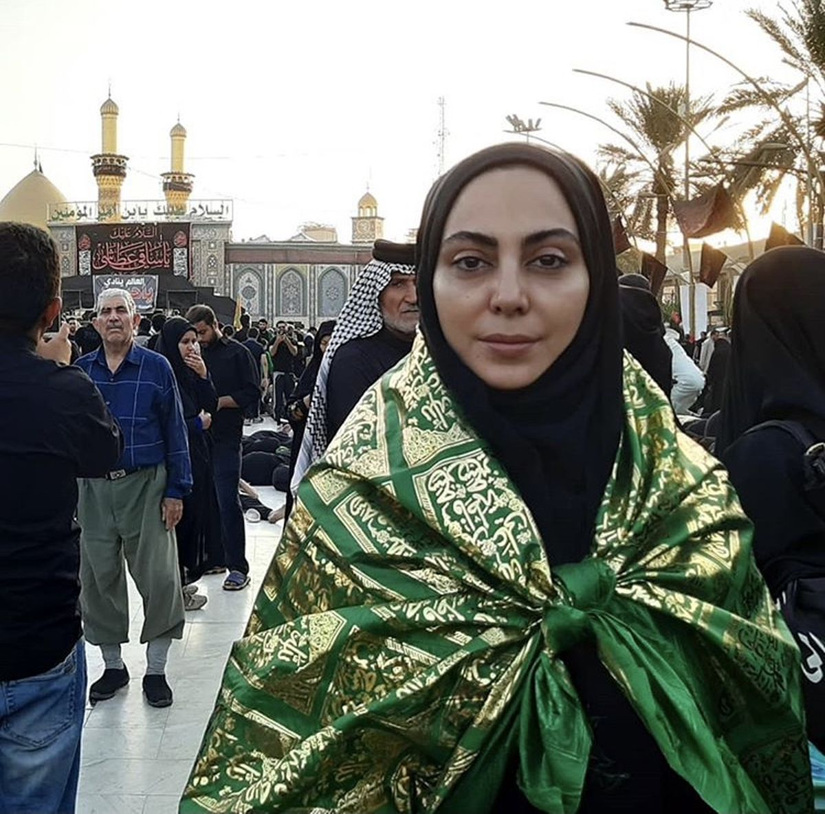 خانم بازیگر در کربلا + عکس