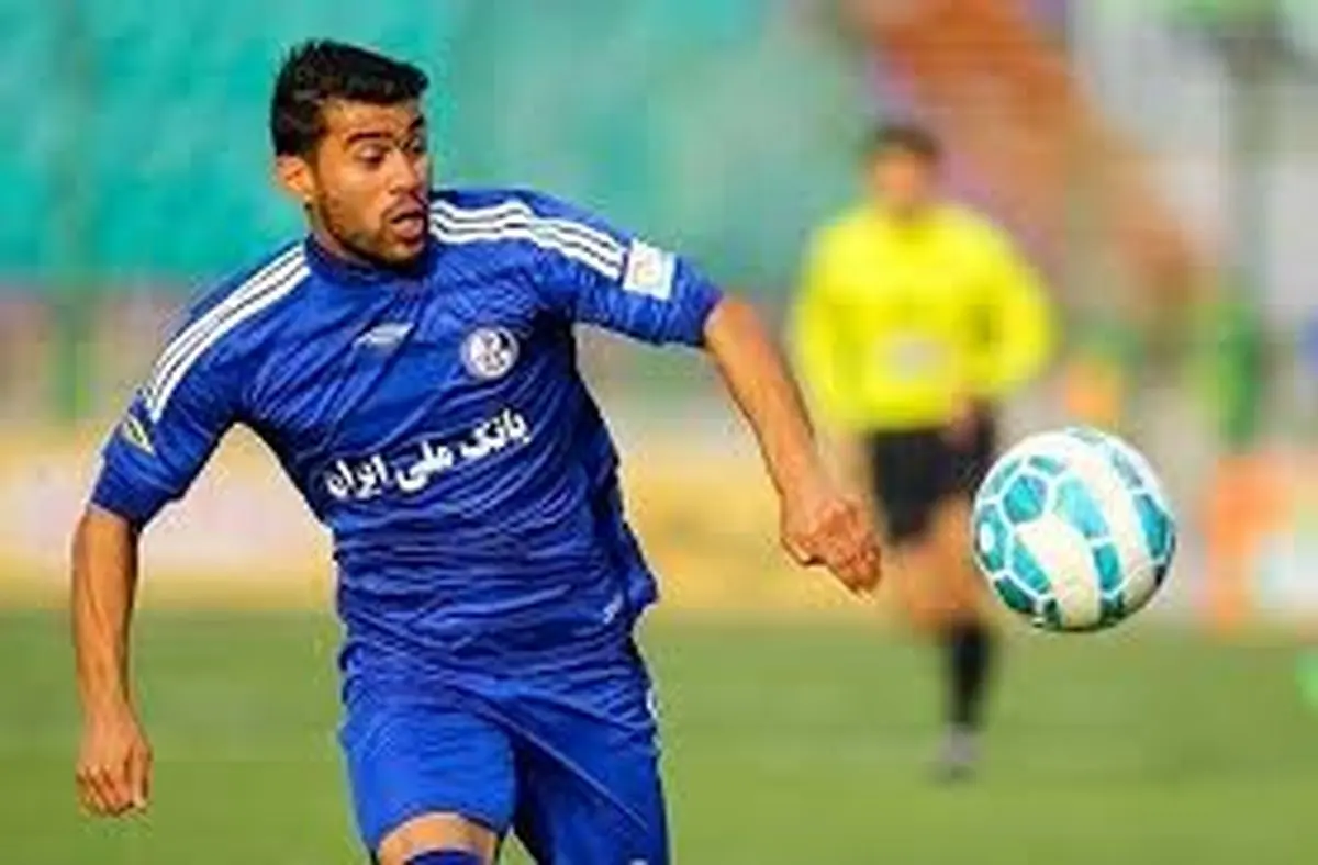 هافبک استقلال جراحی شد
