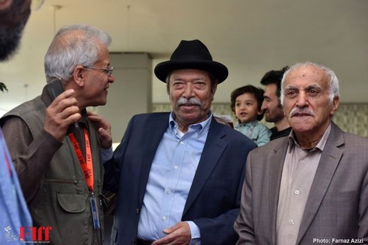 «گاو» این بار با نقالی علی نصیریان جان گرفت