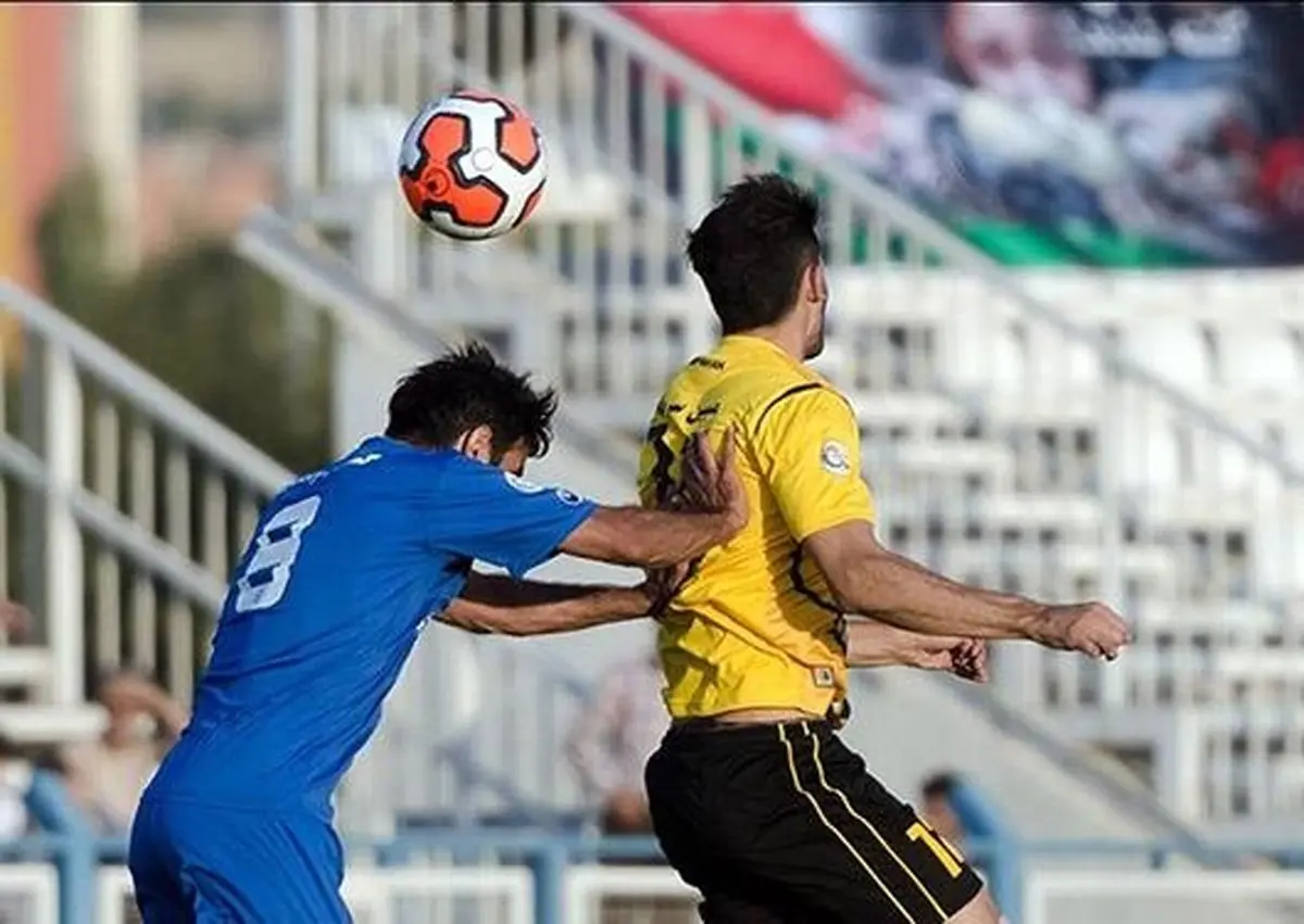  فرار بزرگ سپاهان از سقوط در نقش جهان