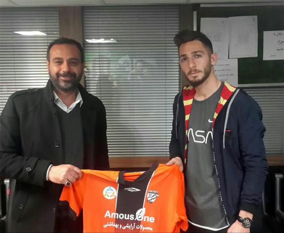 پدیده پرسپولیس از این تیم جدا شد + عکس