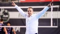 سرمربی تیم ملی والیبال ایران انتخاب شد / پائز جانشین عطایی شد