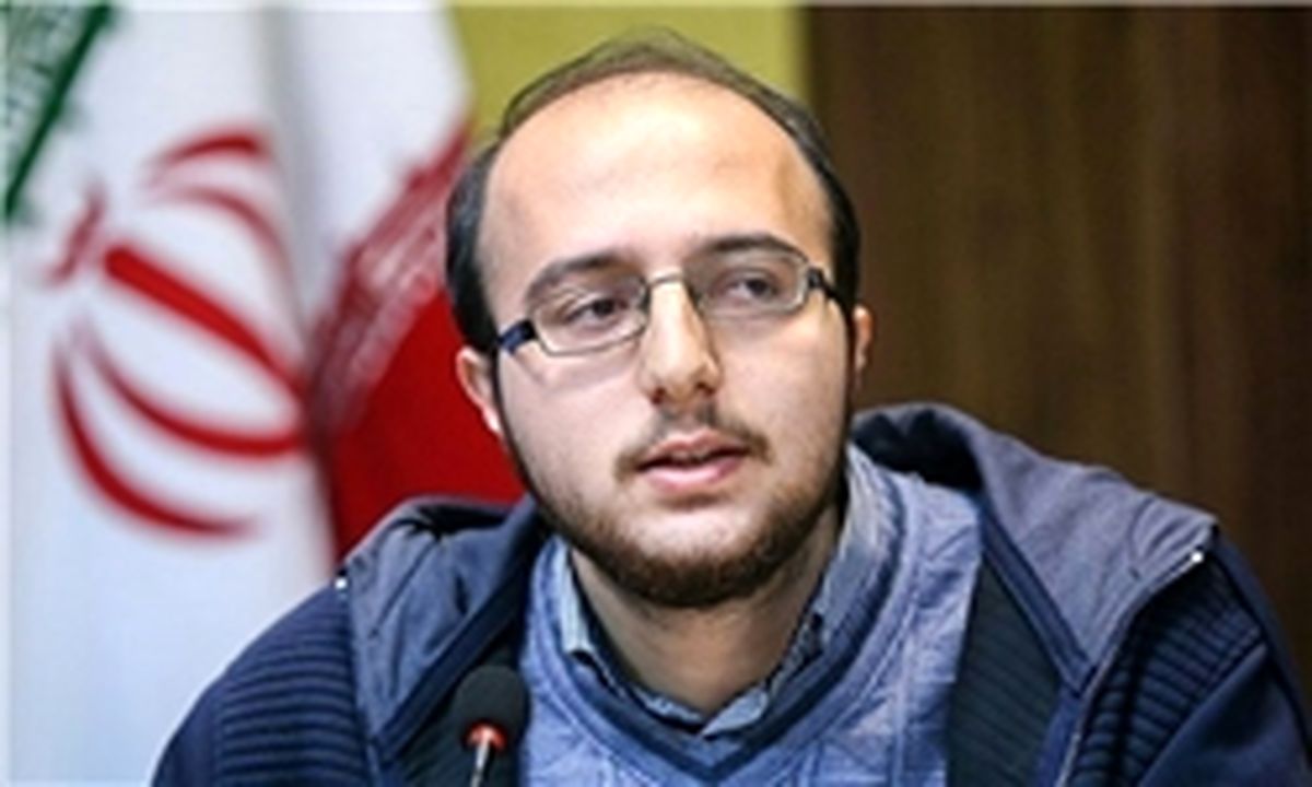 عده‌ای با ناامیدی از کاخ سفید به کاخ الیزه و باکینگهام دخیل بسته‌اند