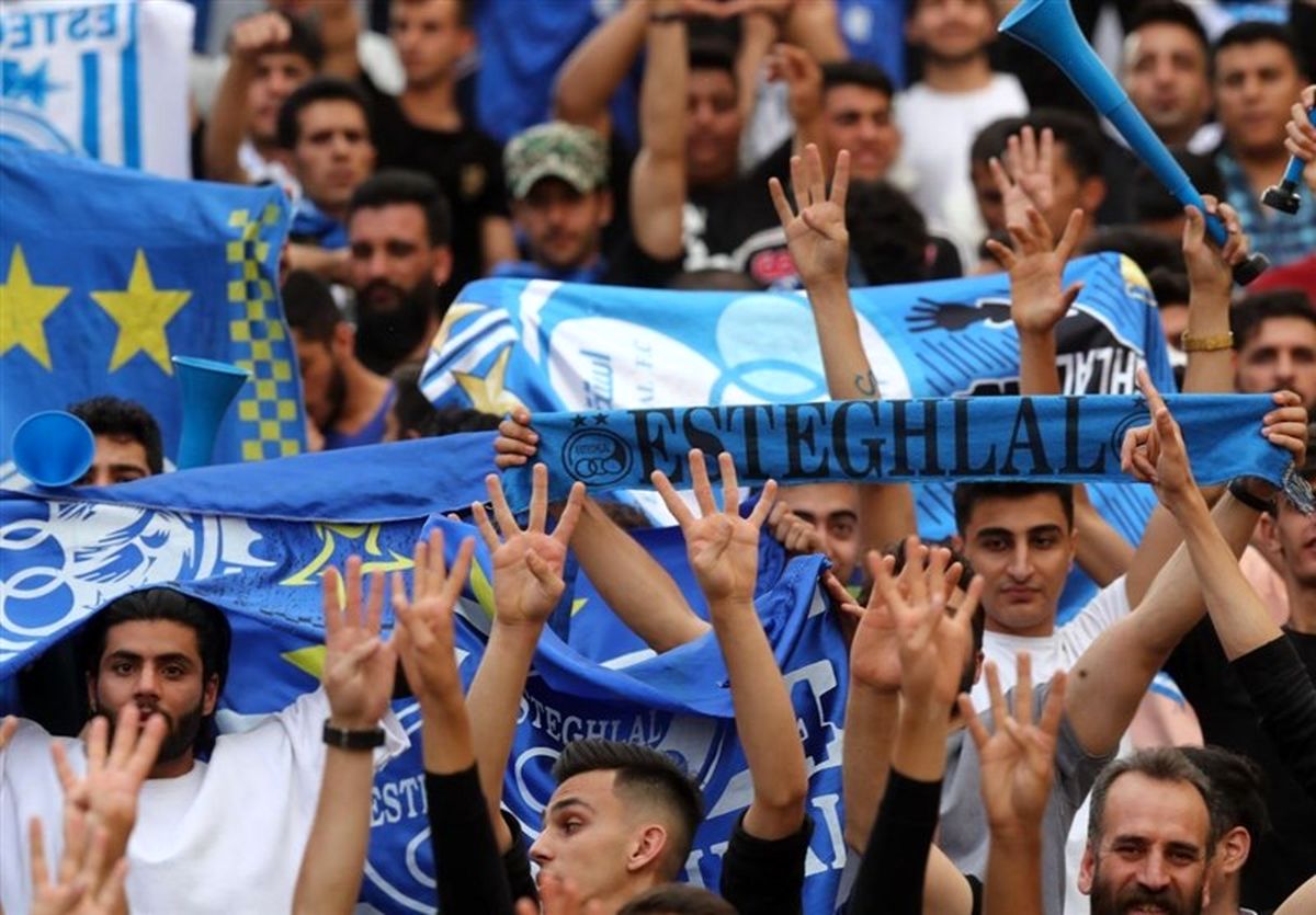 جشن قهرمانی 100 هزار نفری استقلال در ورزشگاه آزادی