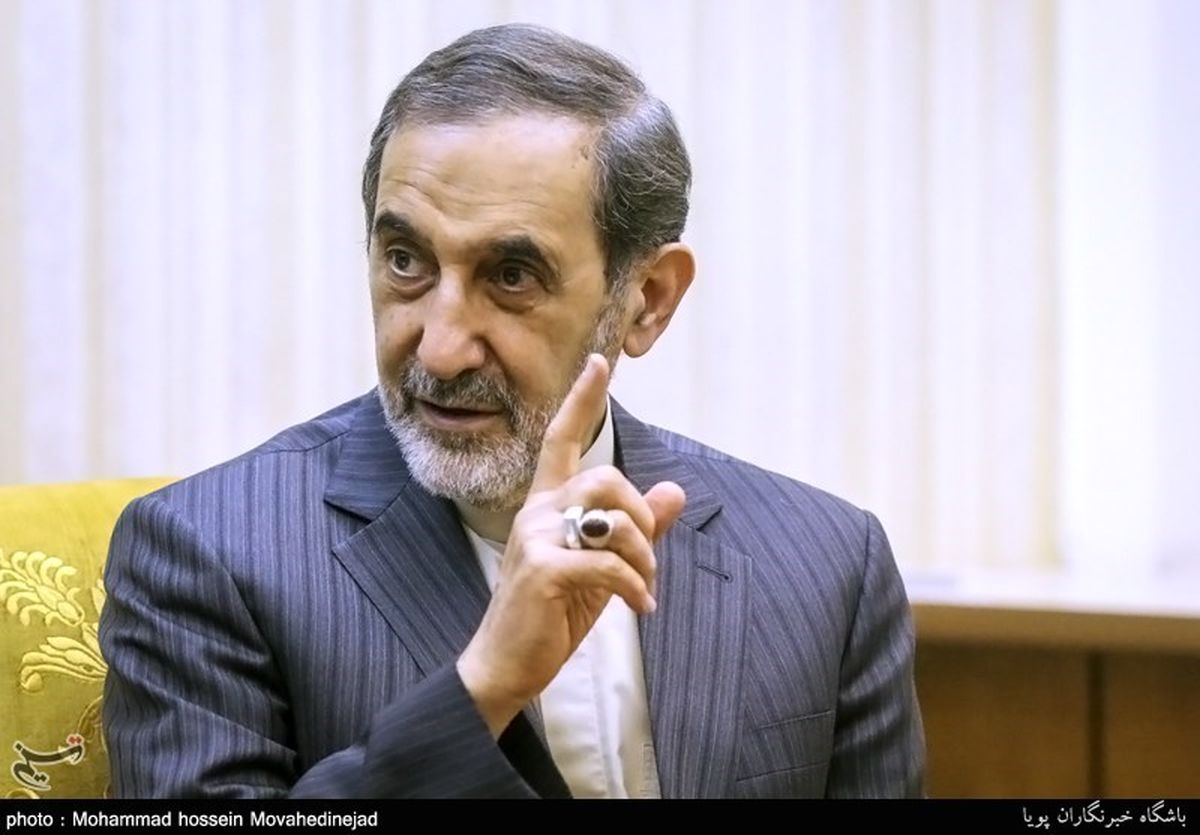 ولایتی:رجز‌خوانی‌های ترامپ به جایی نمی‌رسد