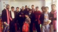 سرخ پوشان در خانه اوتیسم/عکس
