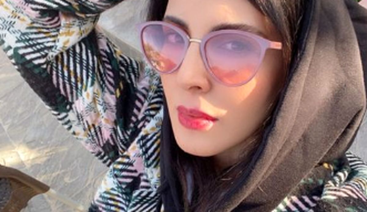 سلفی لیلا بلوکات در پارک + عکس