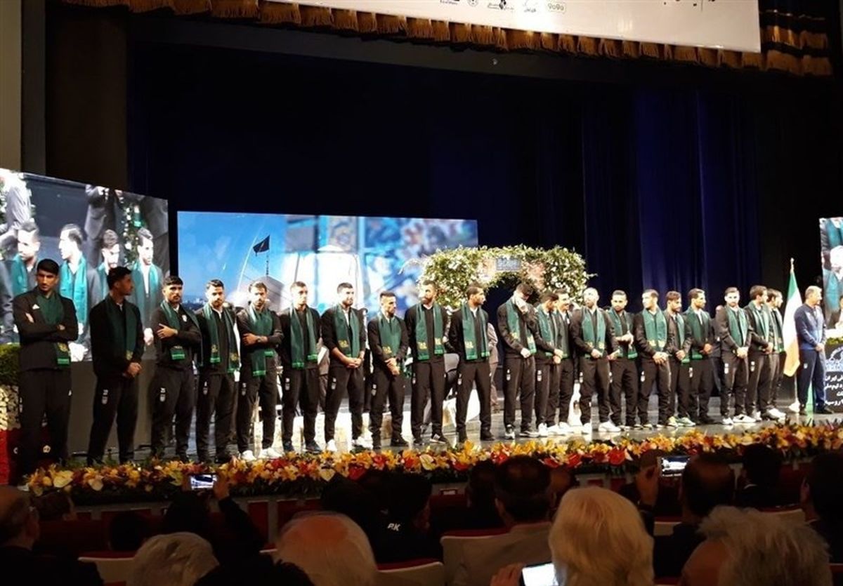 سورپرایز رهبر ارکستر سمفونیک تهران برای کی‌روش