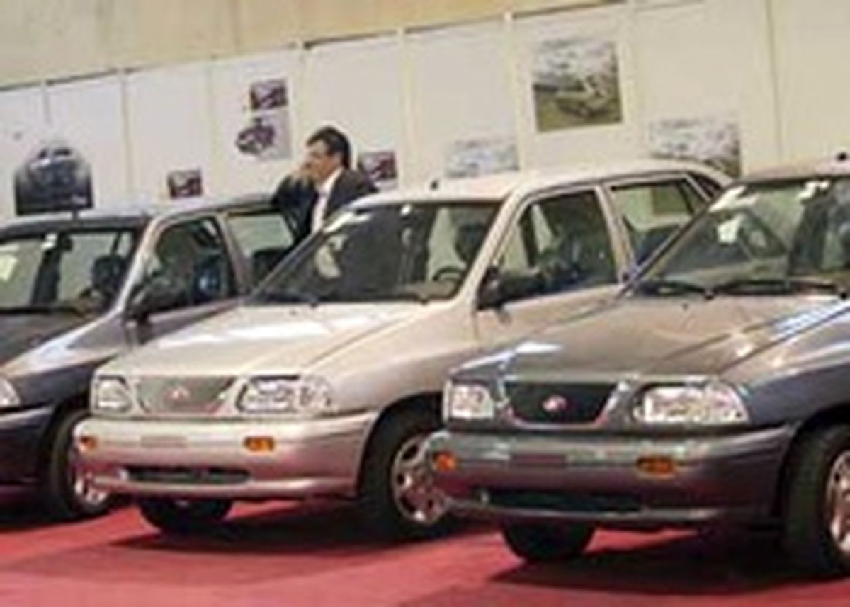 رکود بازار خودرو همچنان ادامه دارد