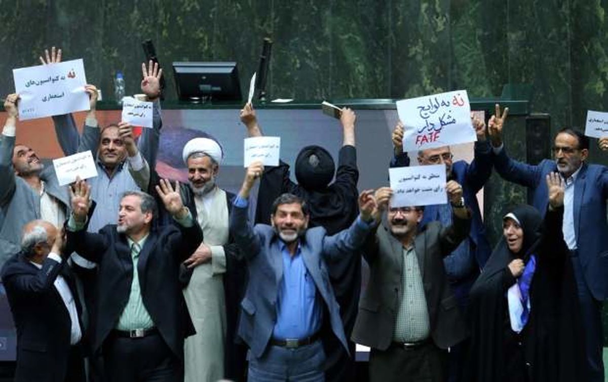 موافقان CFT چرا از افشای نام خود می‌ترسند؟!