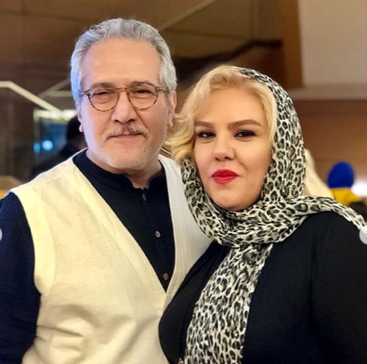  افسانه چهره آزاد در کنار عامل خوشبختی اش+عکس