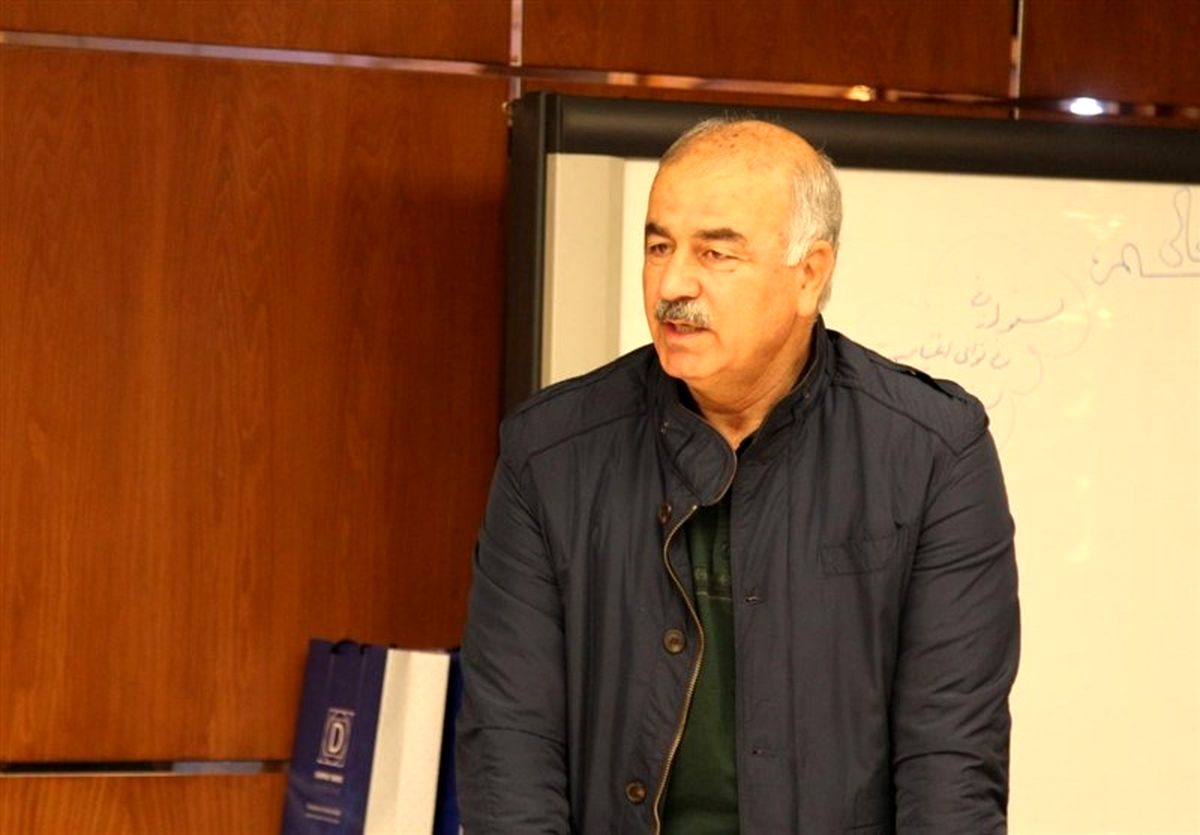 آذرنیا: بی‌نقص نه، اما عملکرد خوبی مقابل استقلال خوزستان داشتیم