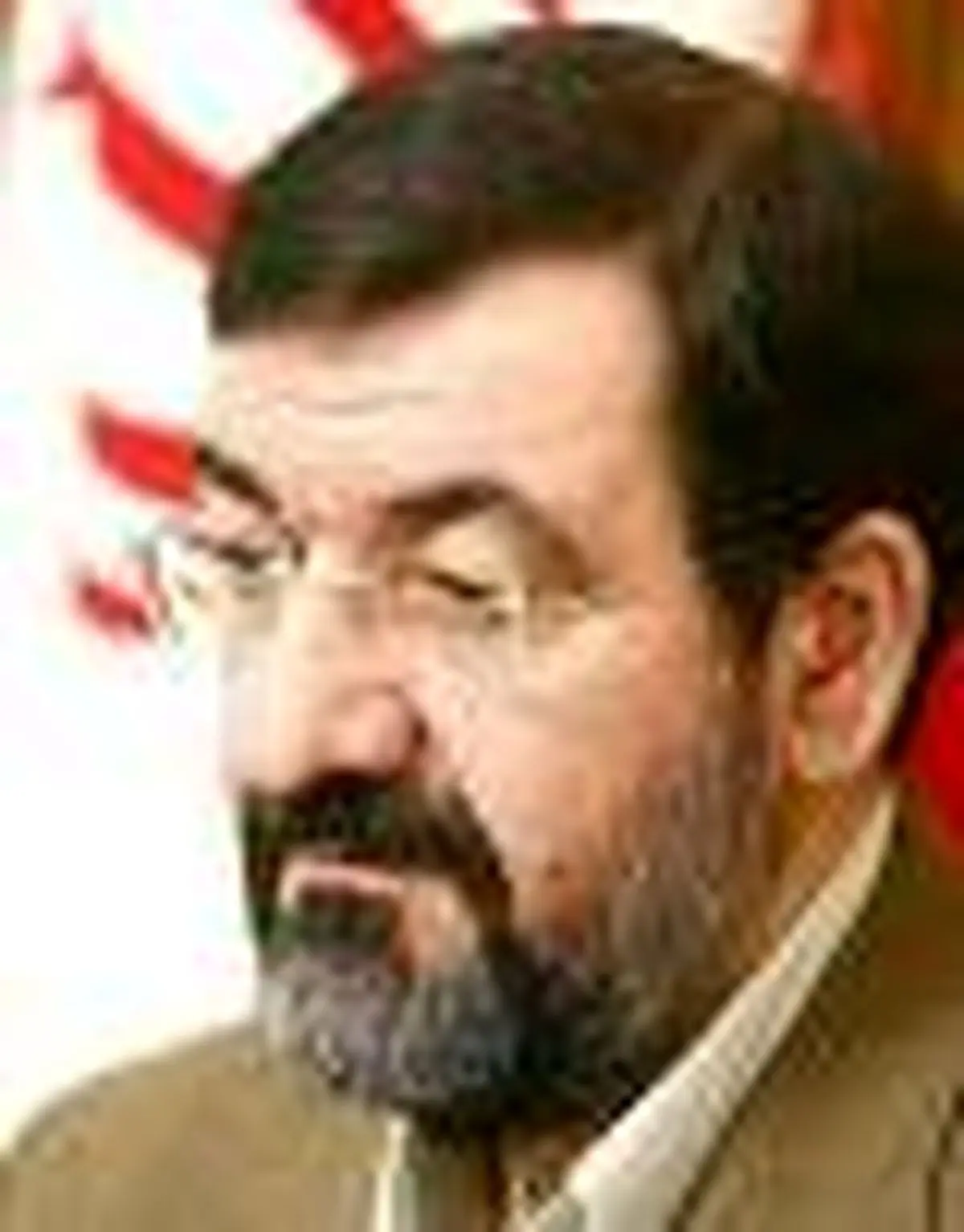 شرکت یا عدم شرکت در مناظره‌های بعدی را بررسی می‌کنم
