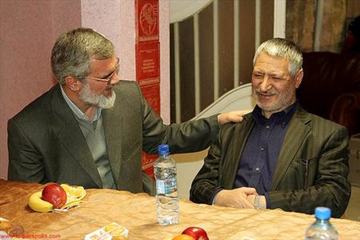من فقط به رویانیان وام می دهم!