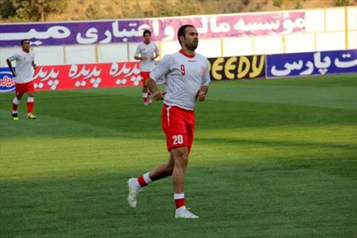 خبر استقلالی شدنم مزخرف است