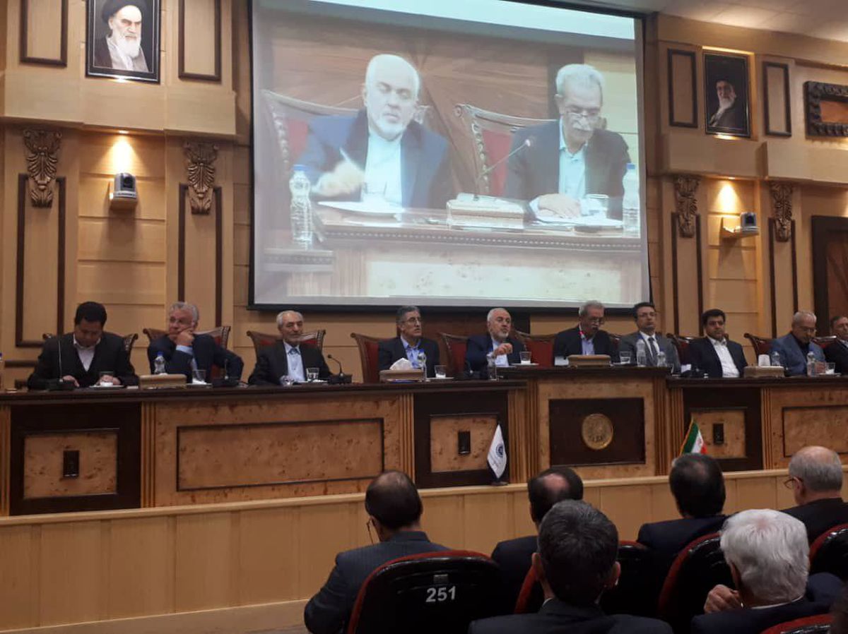 ظریف : هدف دشمن نابودی ایران است