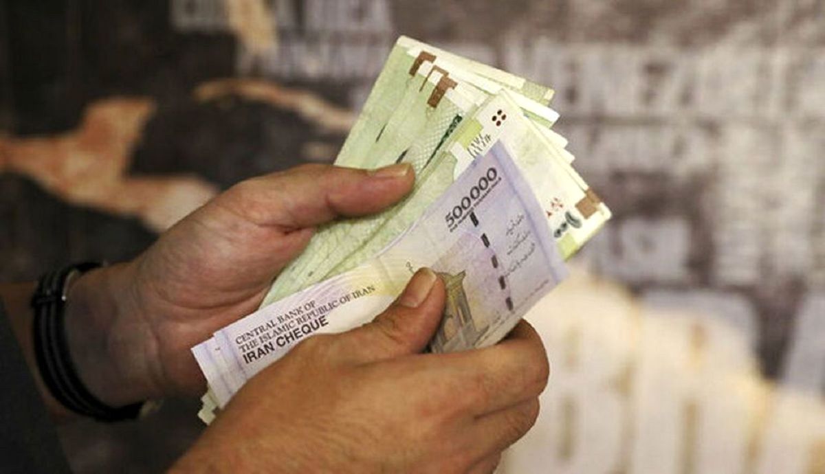 وام ۵۰۰ میلیون تومانی این بانک را از دست ندهید + شرایط