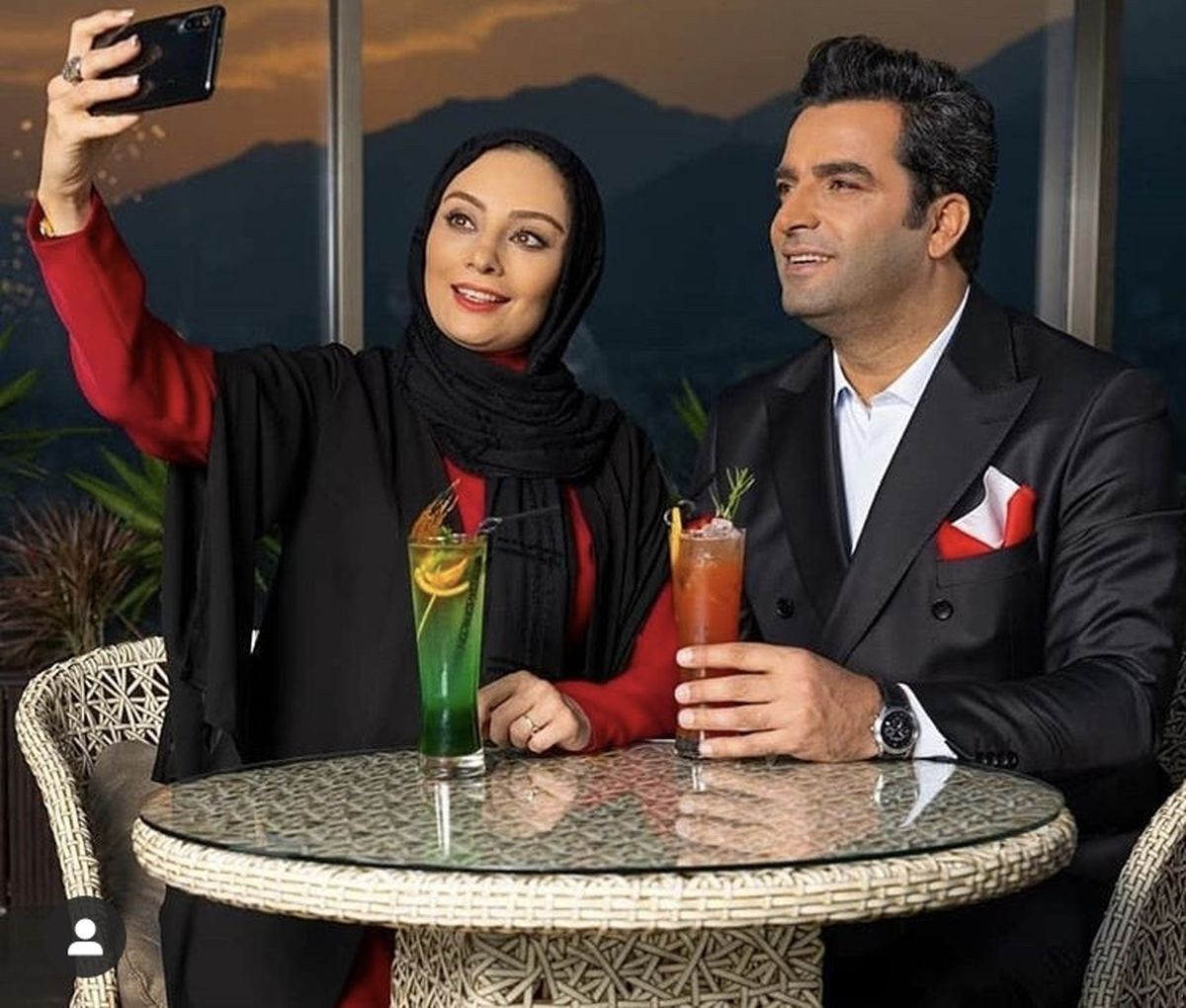 یکتا ناصر و همسرش با تیپ رسمی در یک رستوران + عکس