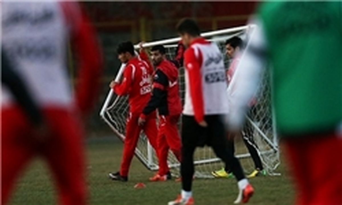 درخواست بنگر از بازیکنان برای مصاحبه کردن با رسانه‌ها
