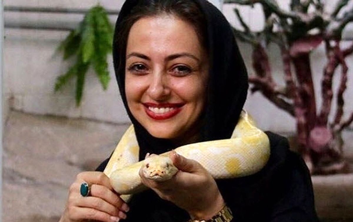 عشق خانم بازیگر به حیوانات عجیب!

