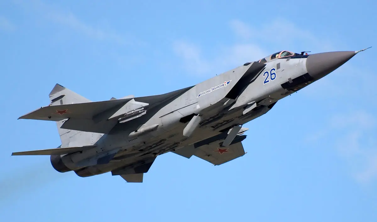 جنگنده های روسی "کاستیلو" و "یرمون" را بمباران کردند 