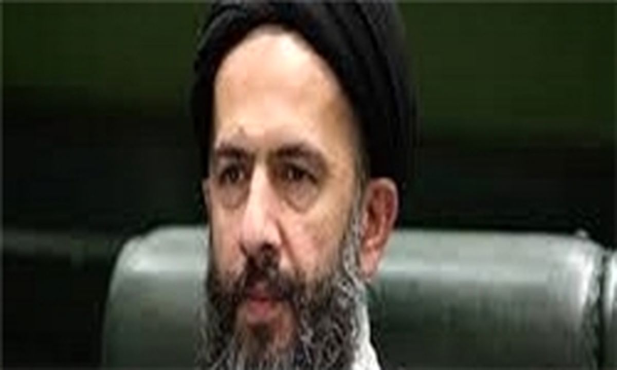 رفسنجانی با دخالت در کار دولت استقلال رئیس‌جمهور را زیر سؤال نبرد