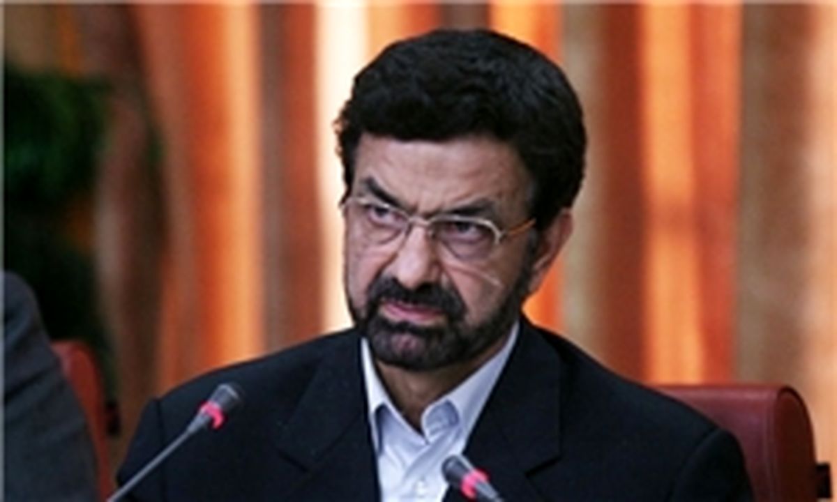 رویانیان فعلا به کارش ادامه می‌دهد